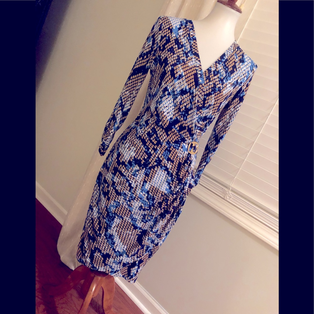 Beautiful Cache dress size M